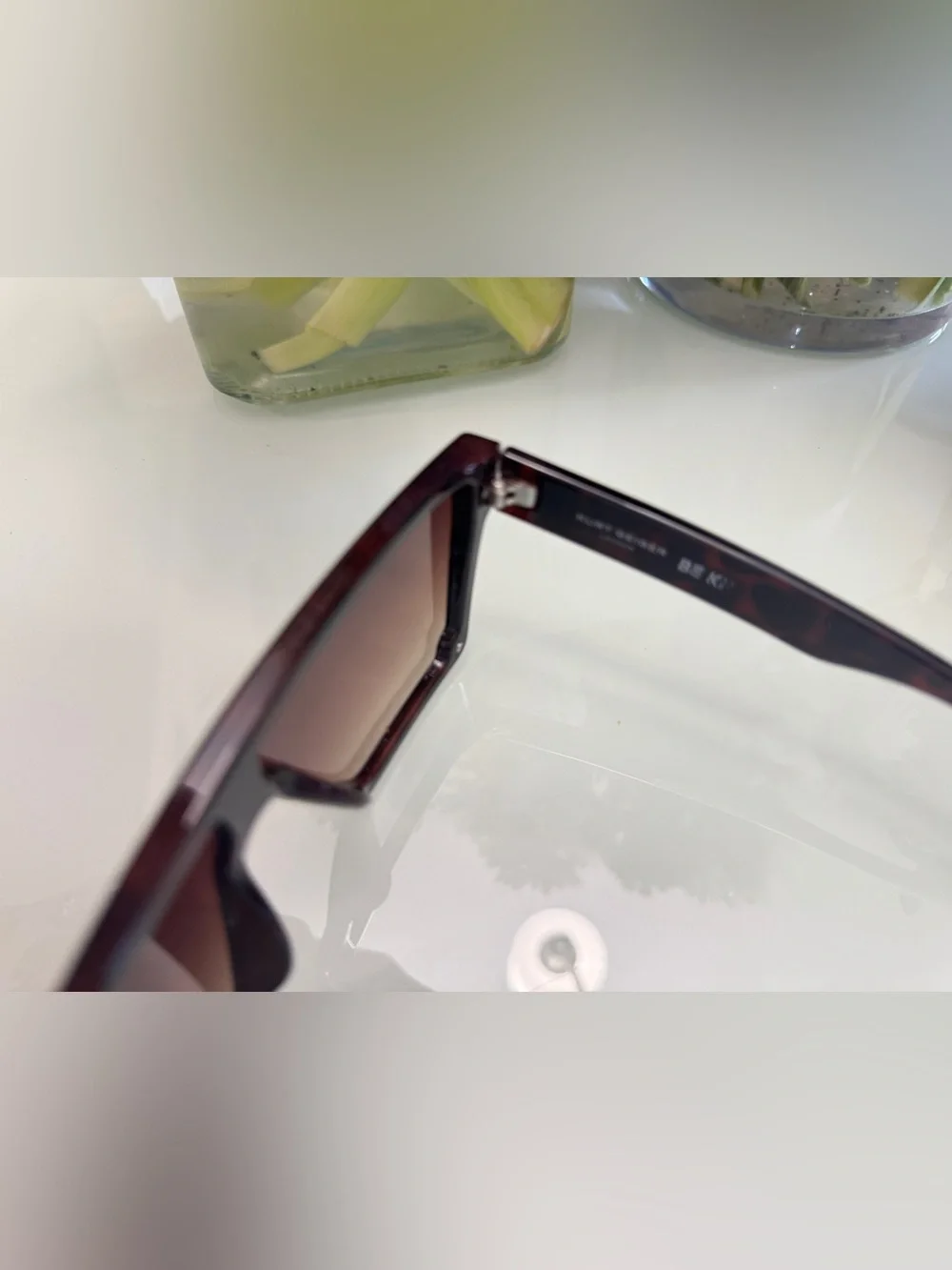 Kurt Geiger Tortoiseshell Shield Sunglasses with Brown Gradient Lenses - Picture 7 of 16